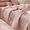 Seersucker Summer Cool Quilt Solid Color Comfortable Naked Sleep Thin Blanket Ice Silk Bedding Queen Quilt Size Blanket Summer