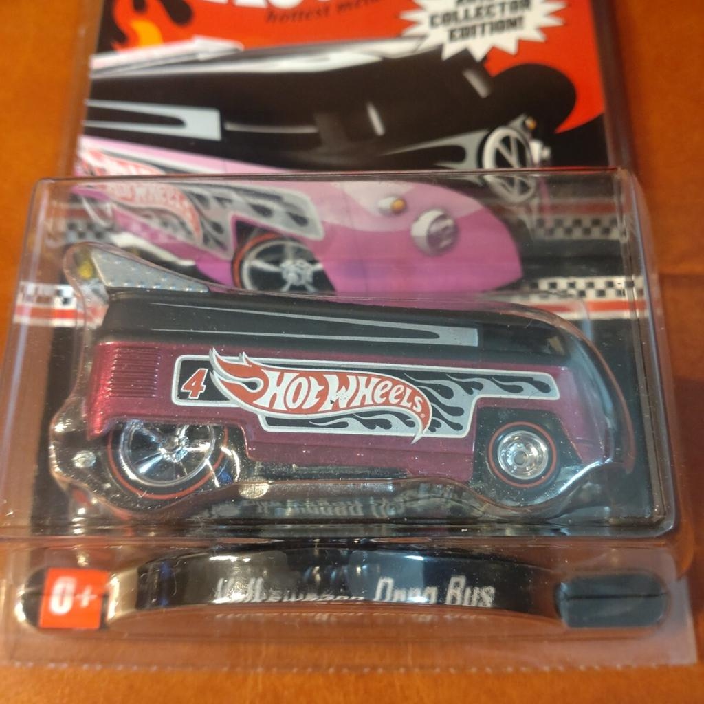 Hot Wheels Collector Edition 2013 Volkswagen Drag Bus Redline