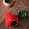 Strawberry ceramic ashtray ornament, creative and fashionable fruit with lid, windproof and fly proof