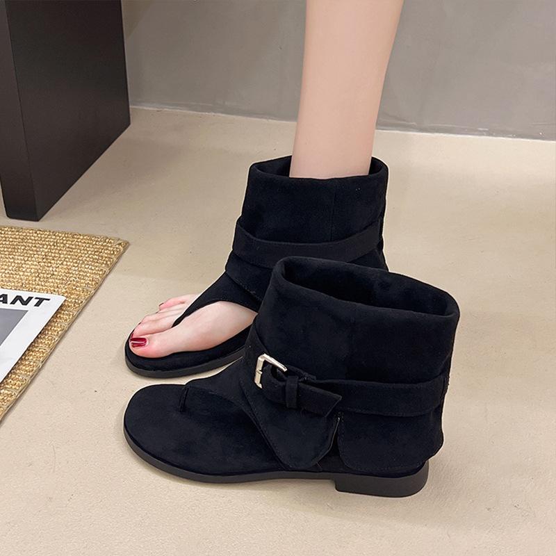 Roman cool boots, sleeves, trousers, short boots, flat bottom stacking boots for women's outer wear 2025 summer new French toe cold boots