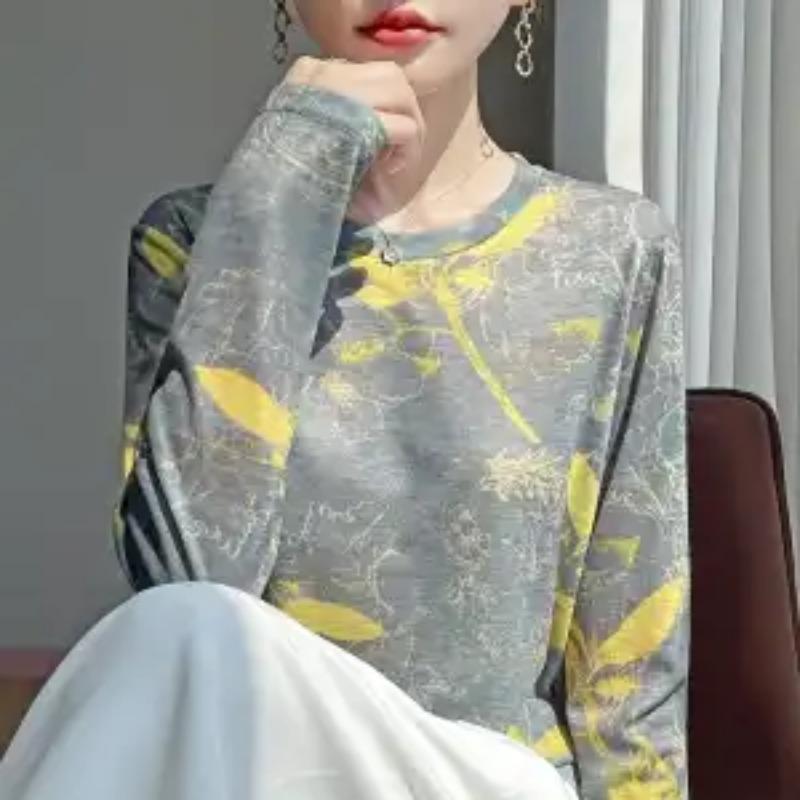 Buntes Batik-Print Neues Langarm-T-Shirt mit modischem Oberteil innen