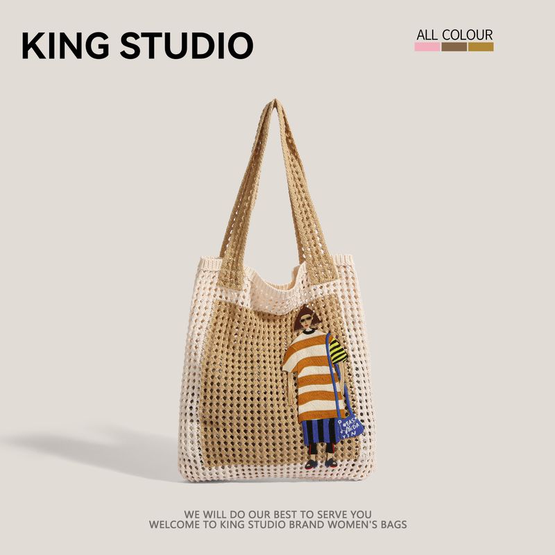 

Niche Style Lazy Cut Out Knitted Bags Women 2025 New Arrival Large Capacity One-Shoulder Knitted Tote Bag Vacation Beach Bag Khaki