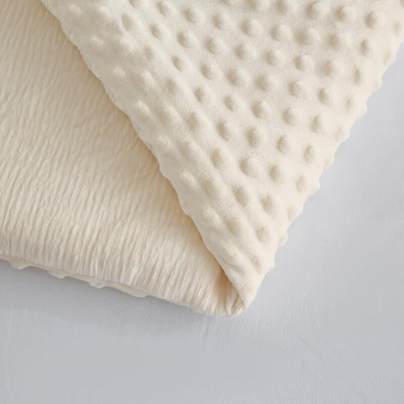 PLAYBOY Textured Double Quilt