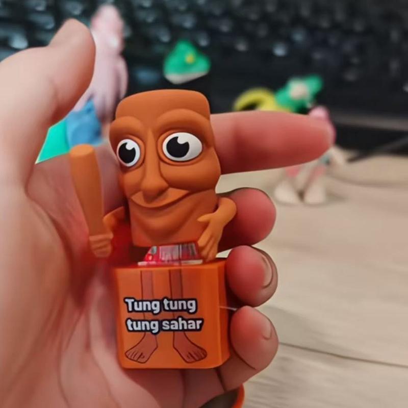 Creative Funny Tung Tung Sahur Italian Brainrot Wooden Parody Decompression Sound Toy Keychain Gift