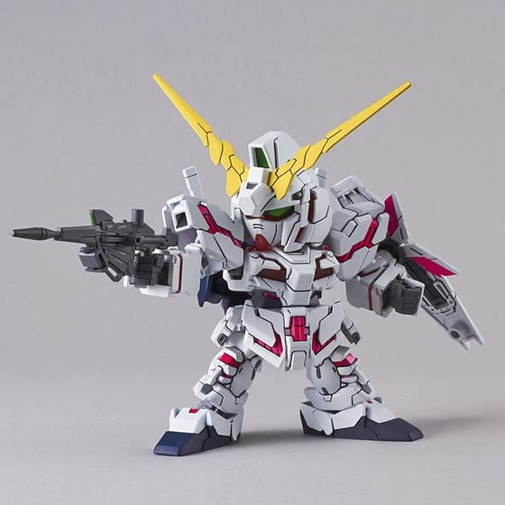SD Gundam EX Standard 005 "Mobile Suit Gundam UC" Unicorn Gundam (Destroy Mode) Pre-Colored Plastic Model
