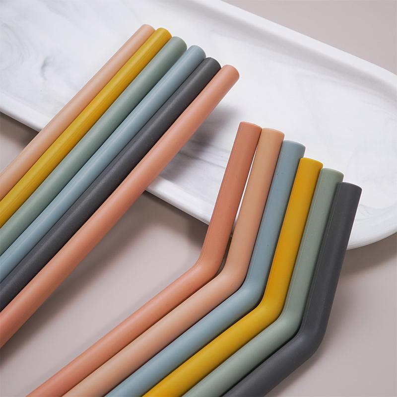 Baby Feeding Solid Color Reusable Silicone Straws Baby Food Grade Flexible Bent Straight Drinking Cup Straws Children Party Bar