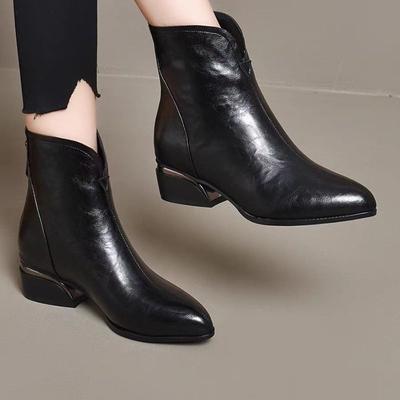 Elegant mit mittleren Absätzen Leder Damen Kurzschuhe Spitzschuhe Stiefeletten für Damen Herbst Winter Fleecegefütterte Stiefeletten Ausverkauf