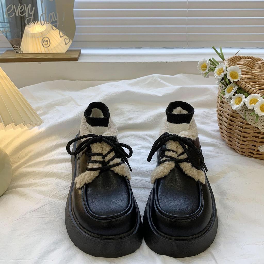 Großer Kopf brauner Samt warm kleine Lederschuhe Damen Winter 2025 neu retro britischer Stil vielseitig Muffin dicke Sohle