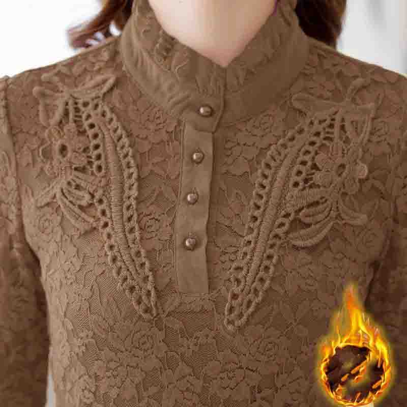Camisa de encaje de otoño e invierno Camisa superior ajustada Camisa de mujer de talla grande con relleno de terciopelo y calidez