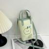 Versatile cartoon fashion shoulder mobile phone bag women's summer new casual messenger bucket bag