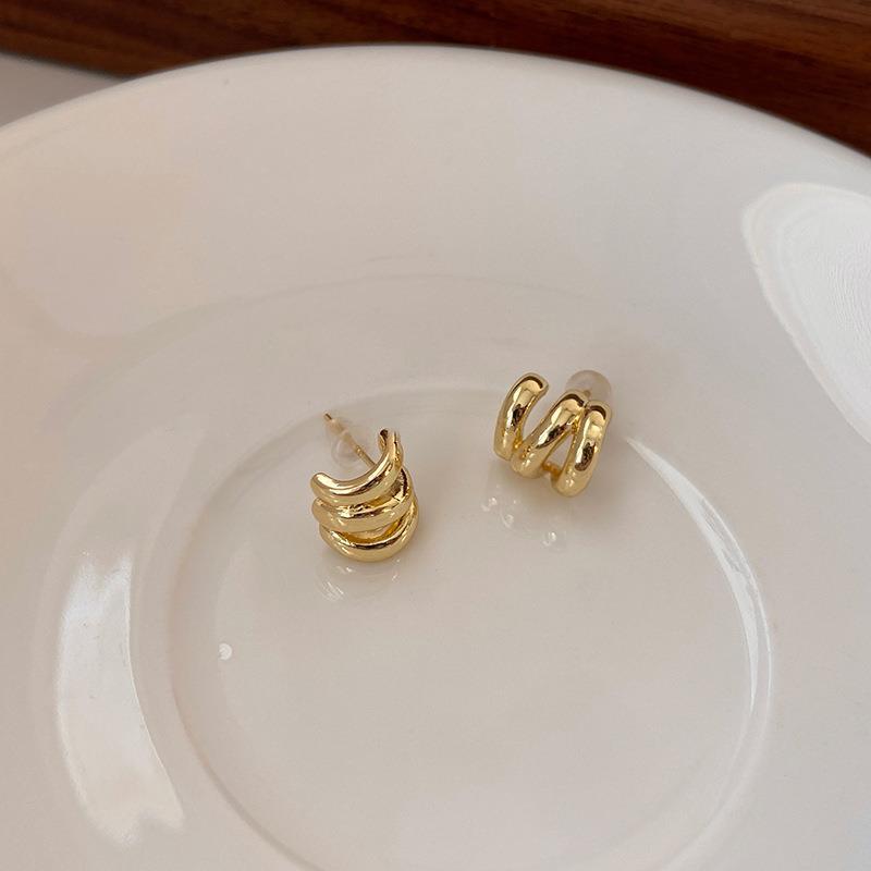 French Geometric Oval Metal Contrast Stud Earrings Personality Earring One Style Two Wear for Women Girls Jewelry Party Holiday