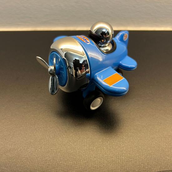 Mini Alloy Cartoon Airplane Toy Press Go Propeller Aircraft Toy Toddlers Boys Girls Educational Pull-back Plane Toy Party Favors