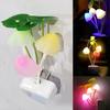 US EU zásuvkový adaptér LED noční lampa Discolor Light Sense Control Mushroom Lamp