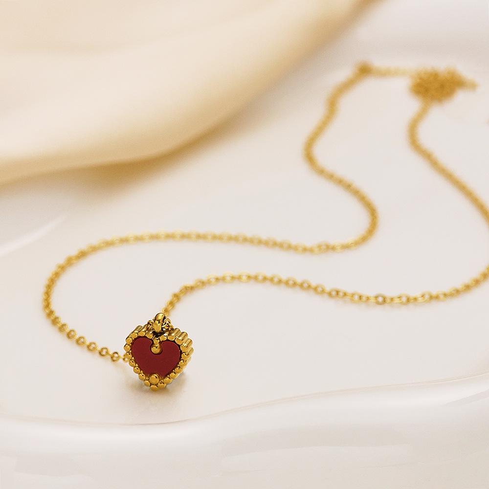 European & American INS Style Heart Pendant Clavicle Necklace with Red Mother-of-Pearl