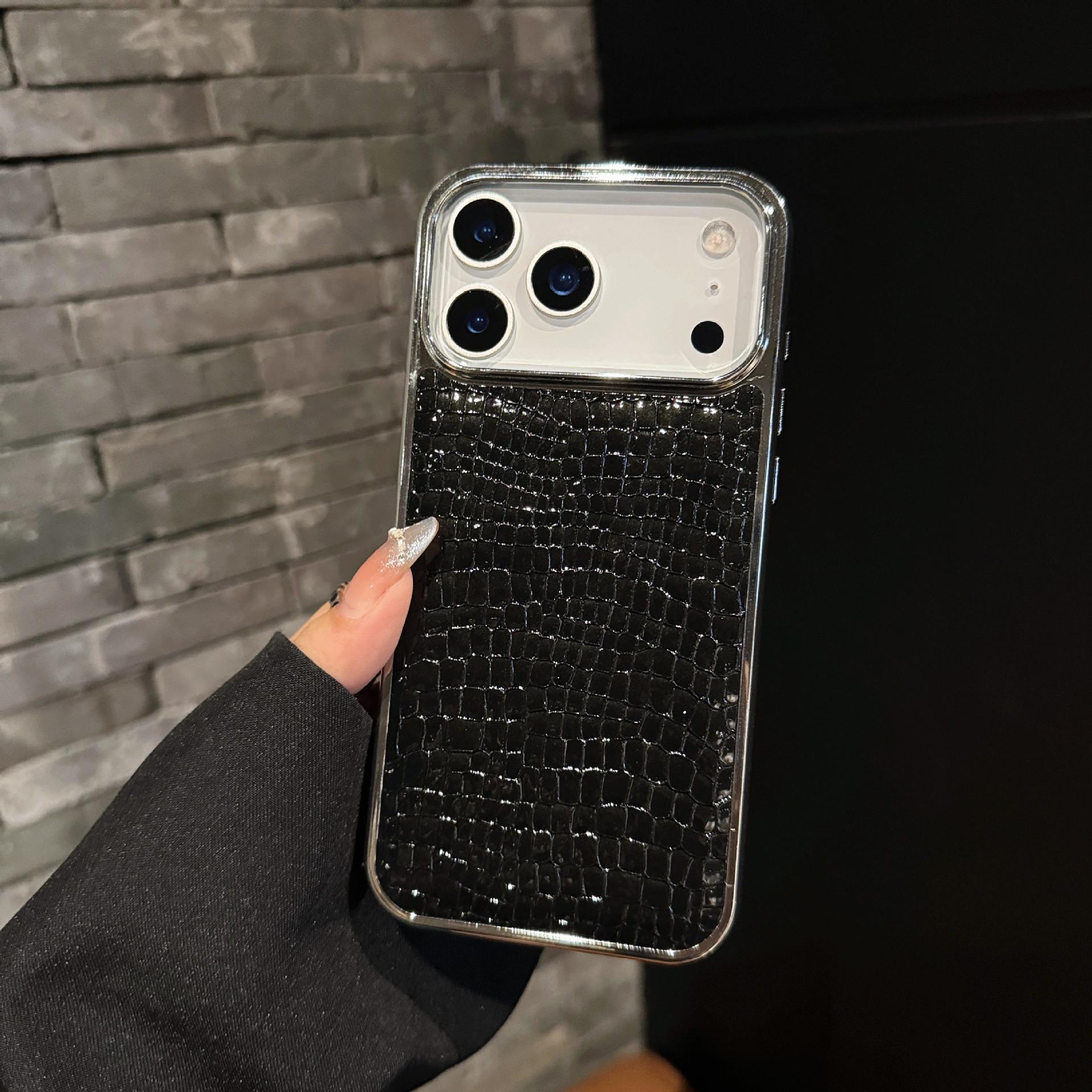 

Glossy Crocodile Pattern for IPhone 17 Mobile Phone Case with High-end Feel for IPhone 17air Electroplated Shell Anti-fall Protective Cover Apple 17PROMAX