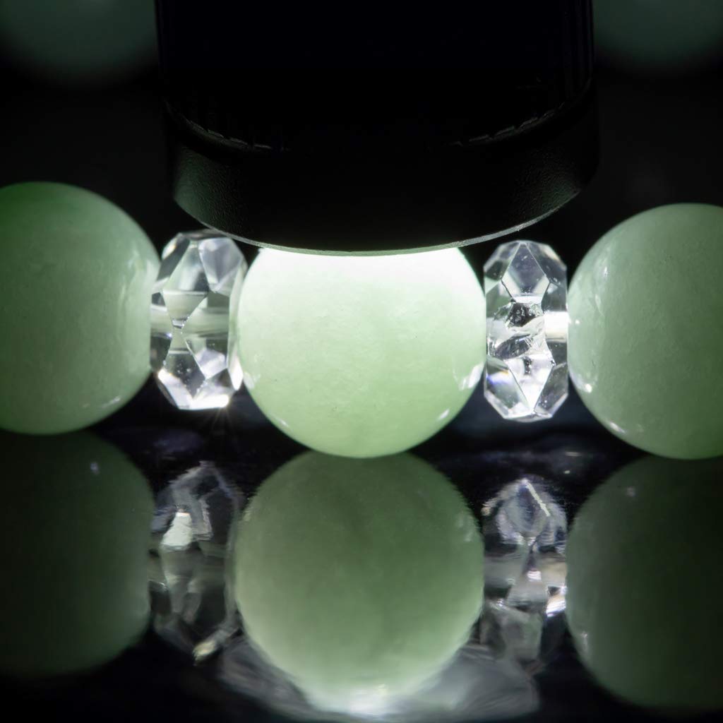 14cm Itoigawa Natürlicher Jadeit Hellgrün mit Schönem Japanischem Nationalen Jomon Kraftstein Jadeit Werkstatt Spezial Paulownia Holz Qualität BR0229