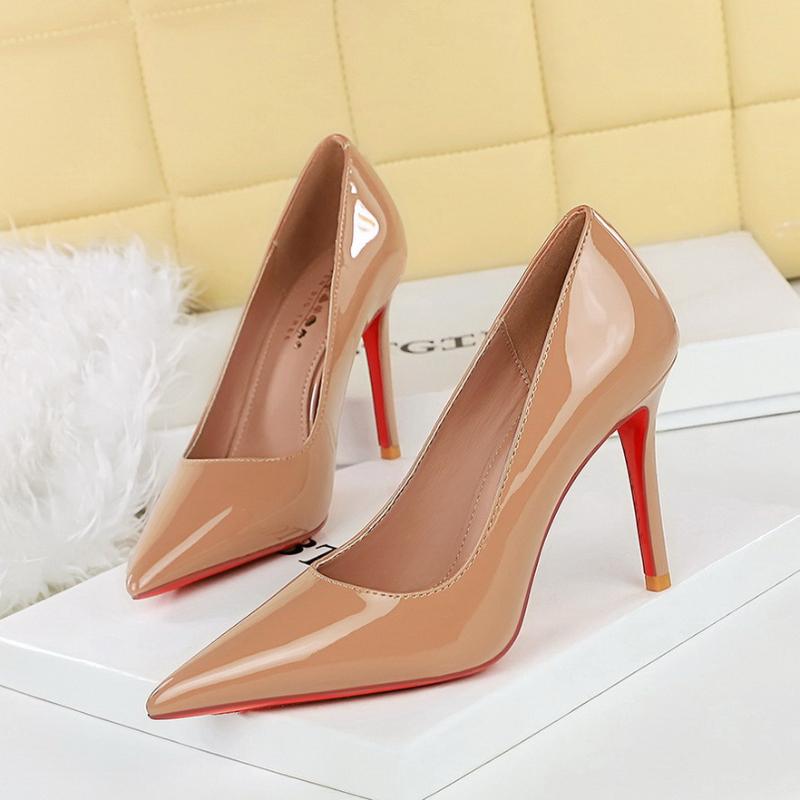 Fashionable Simple Slim Heels High Heels Glossy Patent Leather Shallow Mouth Pointed Toe Women's Shoes High Heels Single Shoes