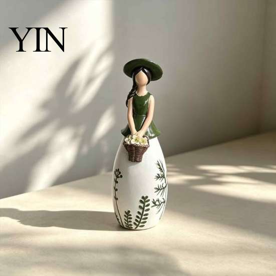 Decorative Vase for Dried Flowers Nordic Style Resin Girl Figurine with Flower Basket, Creative Desktop Ornament Soft Furnishings Home Decor,