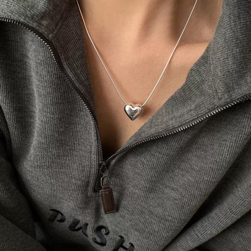 Colier cu pandantiv cu lanț de oase de șarpe de culoare argintie pentru femei, personalitate coreeană, temperament simplu, claviculă, colier choker