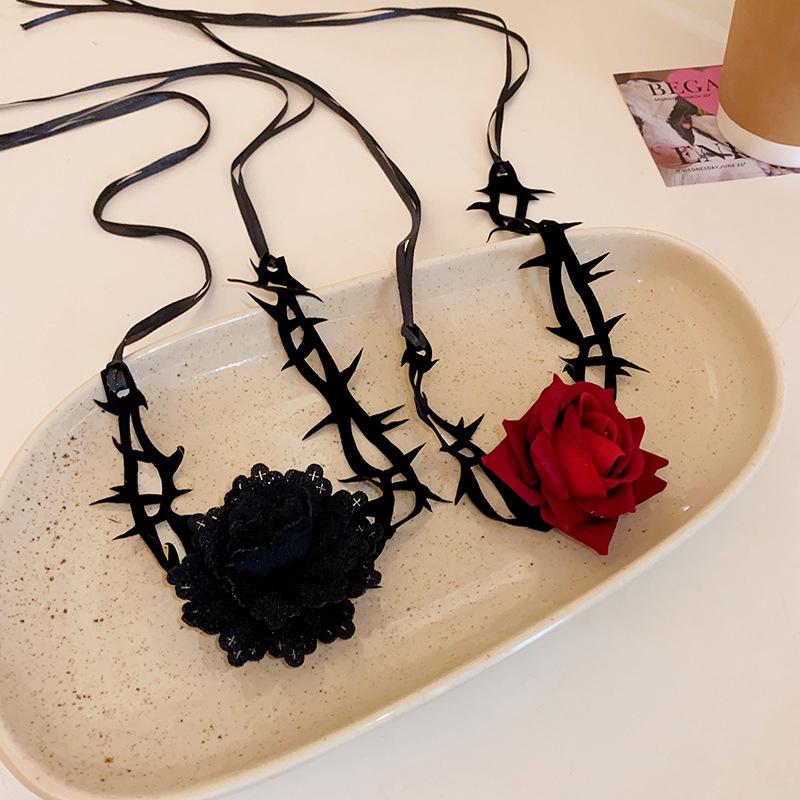 Gothic Thorny Red Rose Choker Necklace Retro Flower Adjustable Rope Collar Necklace For Halloween Cosplay Party Accessories