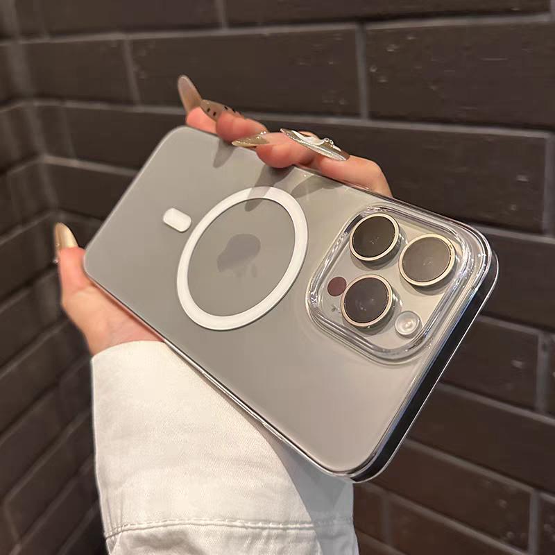 Magnetic Wireless Charging Phone Case For iPhone 17 Air 14 15 16 Plus 13 12 Pro Max MagSafe Clear Ultra Thin Hard Cover Funda