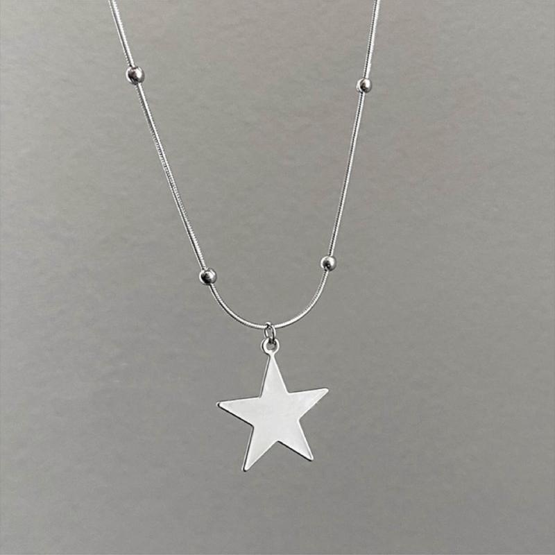 Y2k Style Star Pendant Necklace Round Beads Necklace Alloy Texture Star Pendant Neck Jewelry Present for Girls and Boy