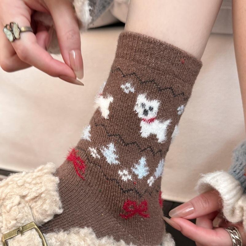 

The Wool Socks Combination Is Here~ Idea Yarn Cartoon Butterfly Socks Thickened Thermal Stacking Socks one size fits all