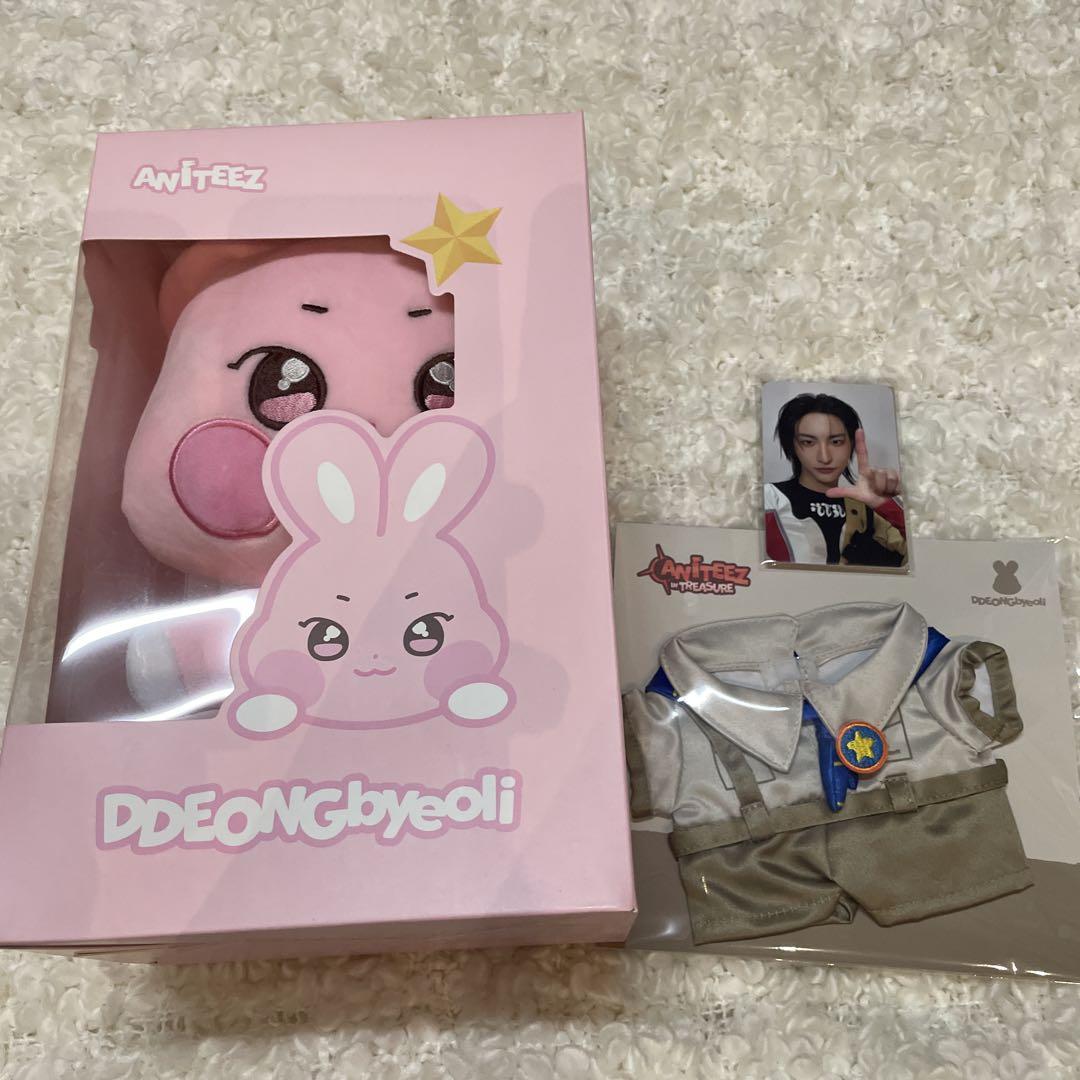 

[Б/У] ATEEZ Pop-up Plush Uniform Set с коллекционной карточкой Seonghwa