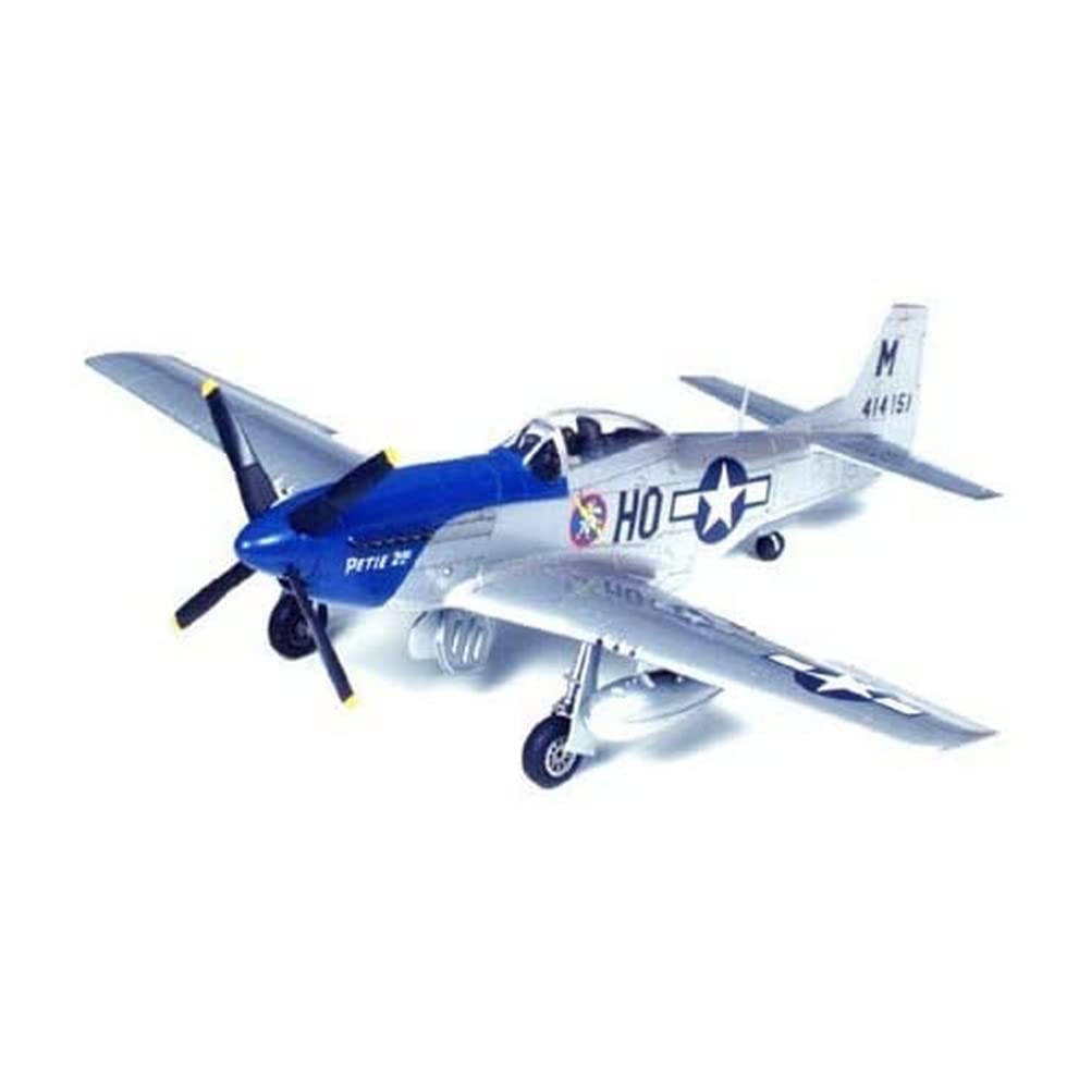 

Tamiya 1/48 Masterpiece Series No. 40 U.S. Army North American P-51D Mustang Plastic Model Kit 61040