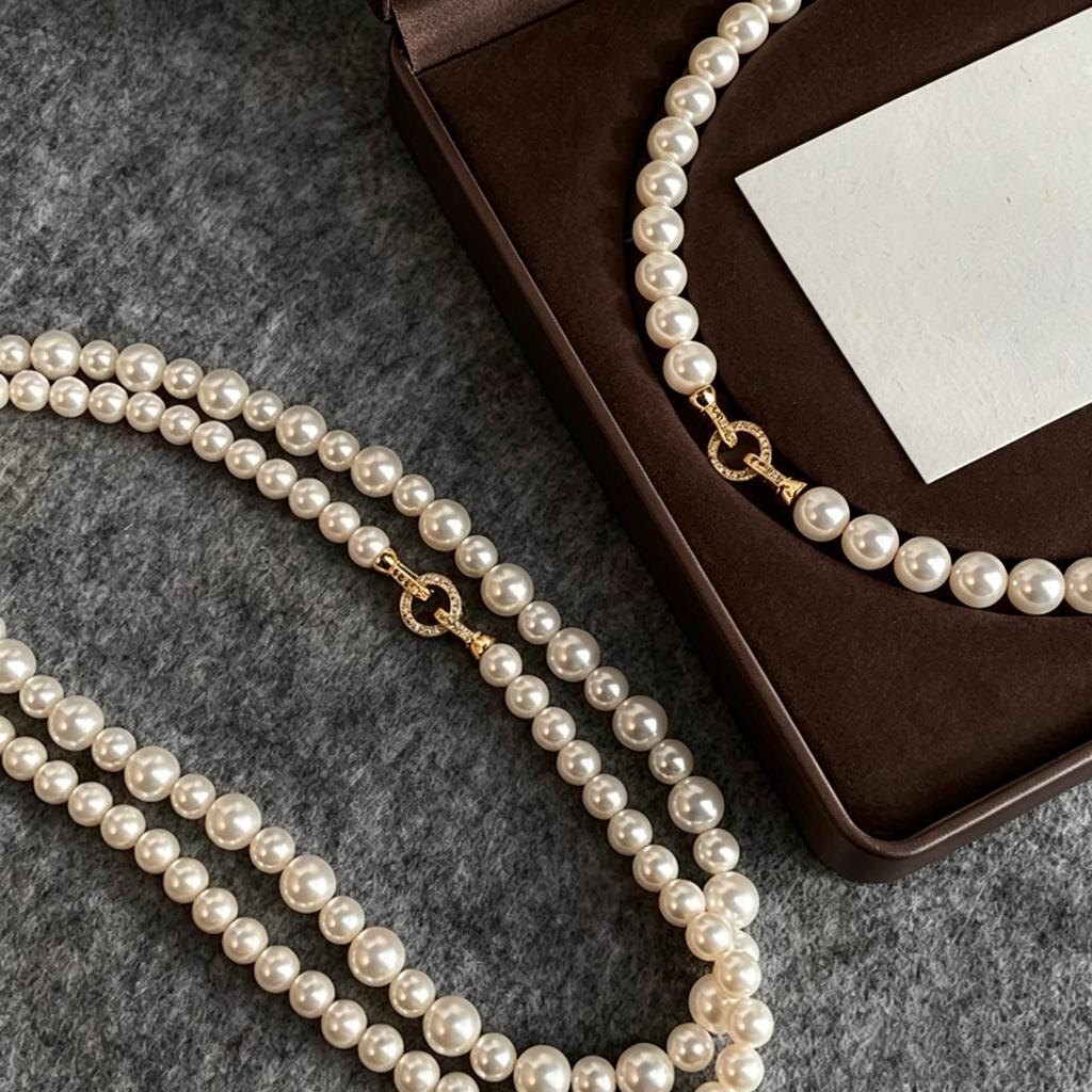Light‑Luxury French Imitation‑Pearl Women Necklace, High‑Sense Gray‑Tone Niche‑Designed Collarbone‑Chain Sweater‑Chain Neck Accessories