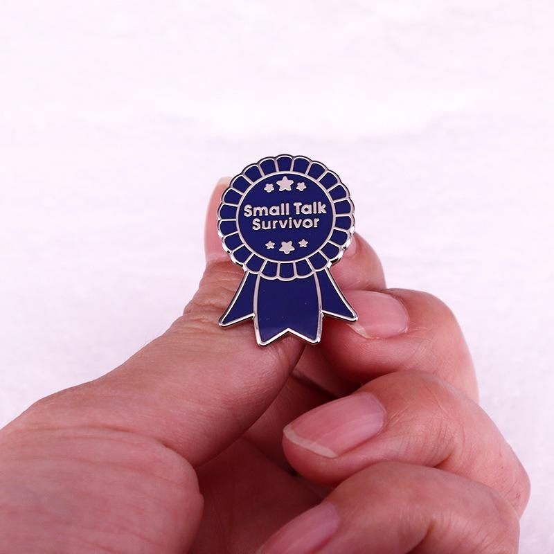 Lustige Medaille Abzeichen - Geschenk für introvertierte Freunde
