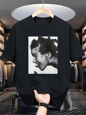 Sängerin Björks Kopf Foto Retro T-Shirt Schwarz und Weiß Ikonisches Porträt Druck Retro Street Style T-Shirt Tägliches Anziehen - Herren...