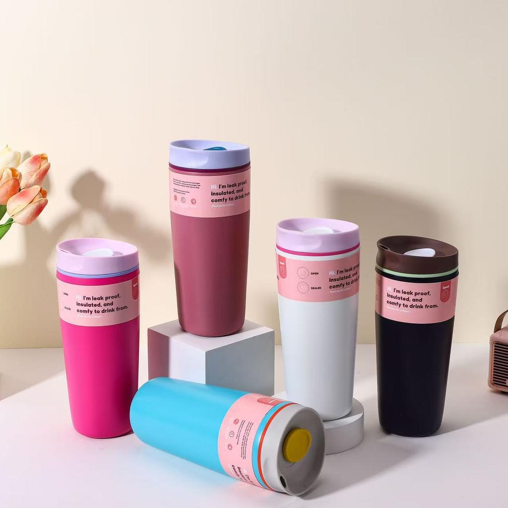 Isolierbecher aus Edelstahl, schlicht und modisch, geeignet zum Kaffeetrinken, tragbar für den Außenbereich und kann getrage