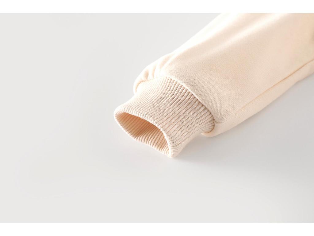 Girls' Fashionable Rabbit Applique Pullover & Apple Sweatpants Set