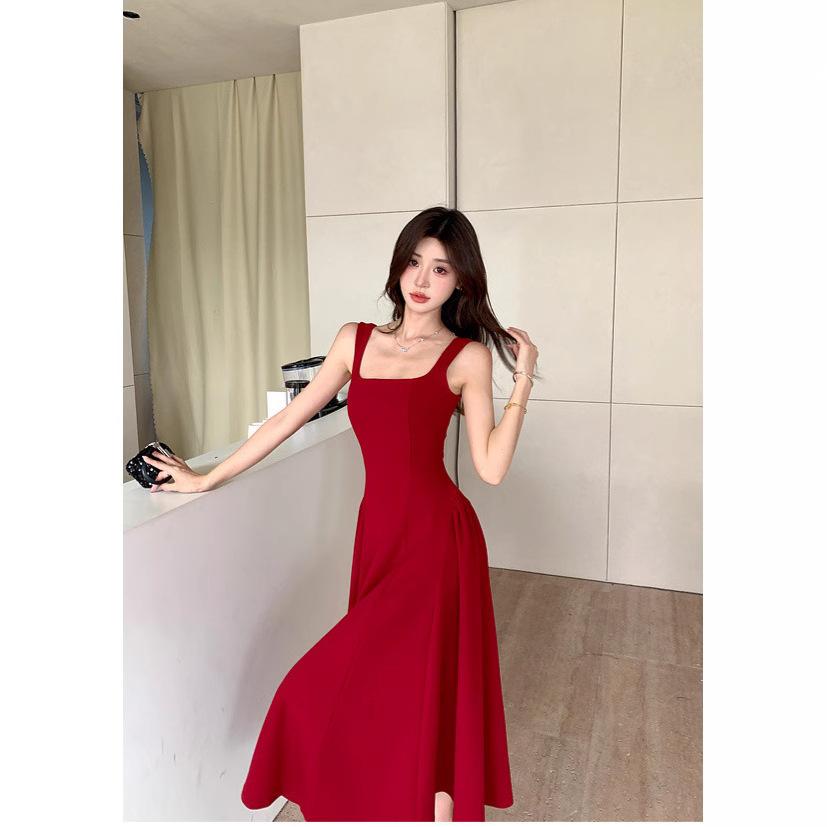 Red Medium and Long Simple Summer New Fashion High Sense French Temperament Small Suspender Dress