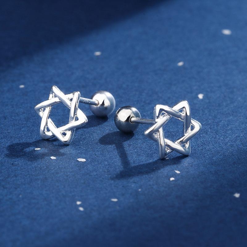 

YILUOCD Покрытые Звезды Витые Серьги Полые Шестиугольные Звезда Давида Пусеты Ювелирные изделия для Женщин Рождественские Подарки SILVER PLATED