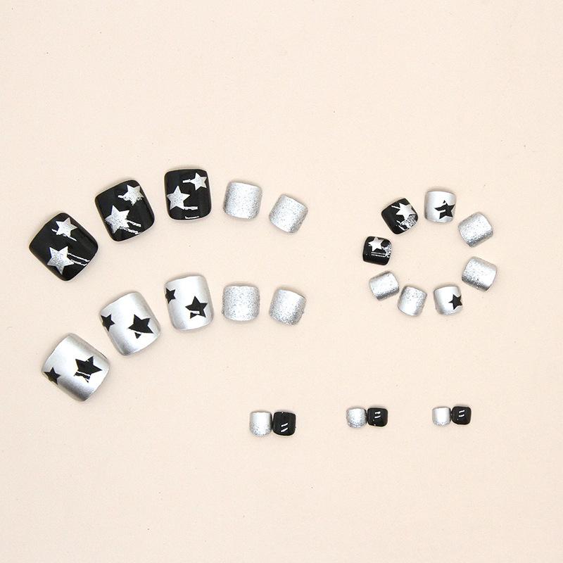 24 Pezzi Stelle Bianche, Dolci, Cool e Scintillanti, Manicure Ind da Spice Girl per Unghie dei Piedi Indossabili, Unghia Falsa, Speciale Pellicola per Unghie per Piede