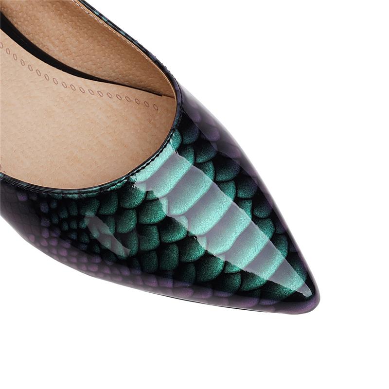 Fashion Casual Women Flats Ballet Shoes Pointed Toe Loafers Shoes Shallow Brand Sexy Snake Leather Slip On Women's Flats Large Size 45
