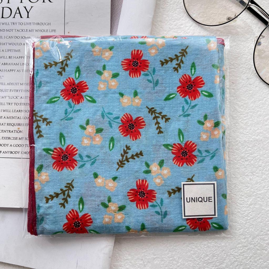 Korean Style Retro Floral Cotton-Linen Scarf: Exquisite Autumn/Winter Silk Square for Women
