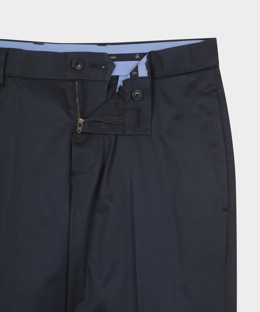 BROOKS BROTHERS Regular Fit Lightweight Advantage Chino (Navy) (Bbpcmmz502)