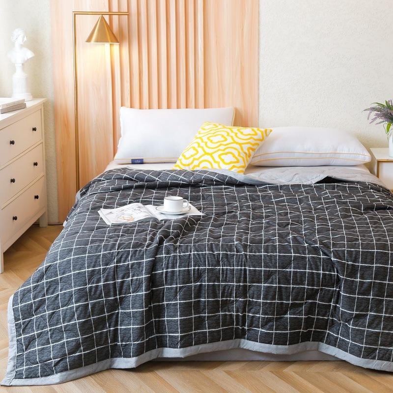 Summer Thin Quilt Comforter Soft Air Conditioning Four-season Quilt/Duvet/Blanket Bed Duvets 150 Single Bed Quilt Bedspreads