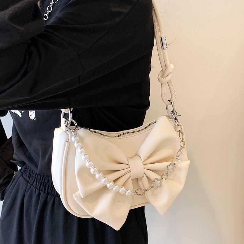 2024 Summer Women's Versatile Western-Style Shoulder Bag - Small, Textured, Trendy, Influencer-Approved.
