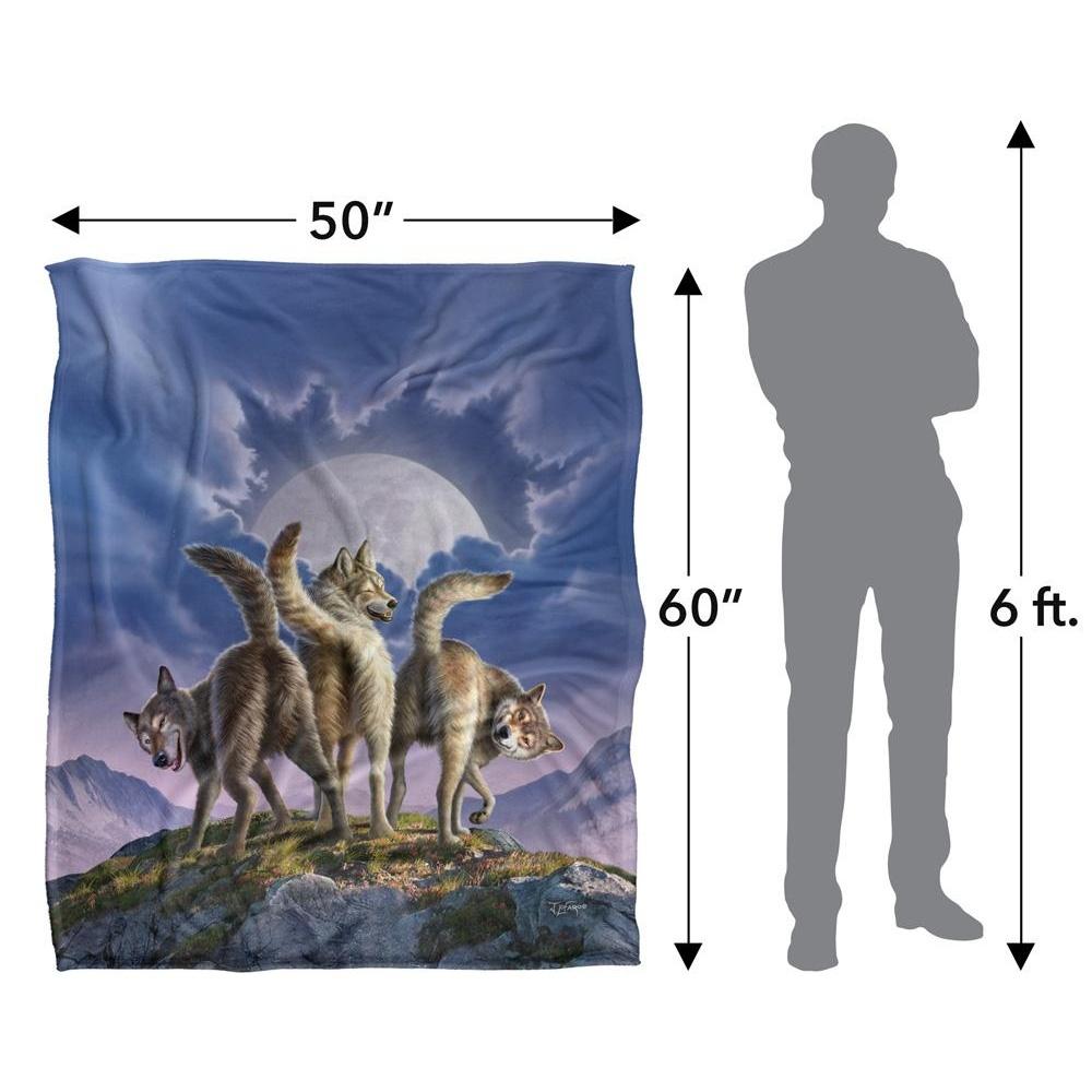JQ Licensing Jlo Silky Wolf Pack Supersoft Blanket