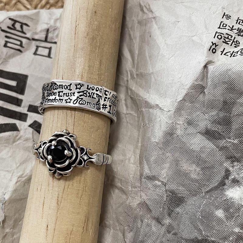 Stylish S925 Vintage English Finger Ring For Women With Unique Gothic Design And Adjustable Size