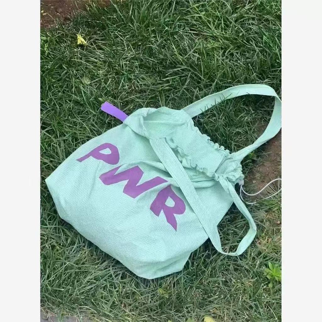 Lazy wind bag women's drawstring large capacity portable shoulder bag letter out shopping bag tote bag