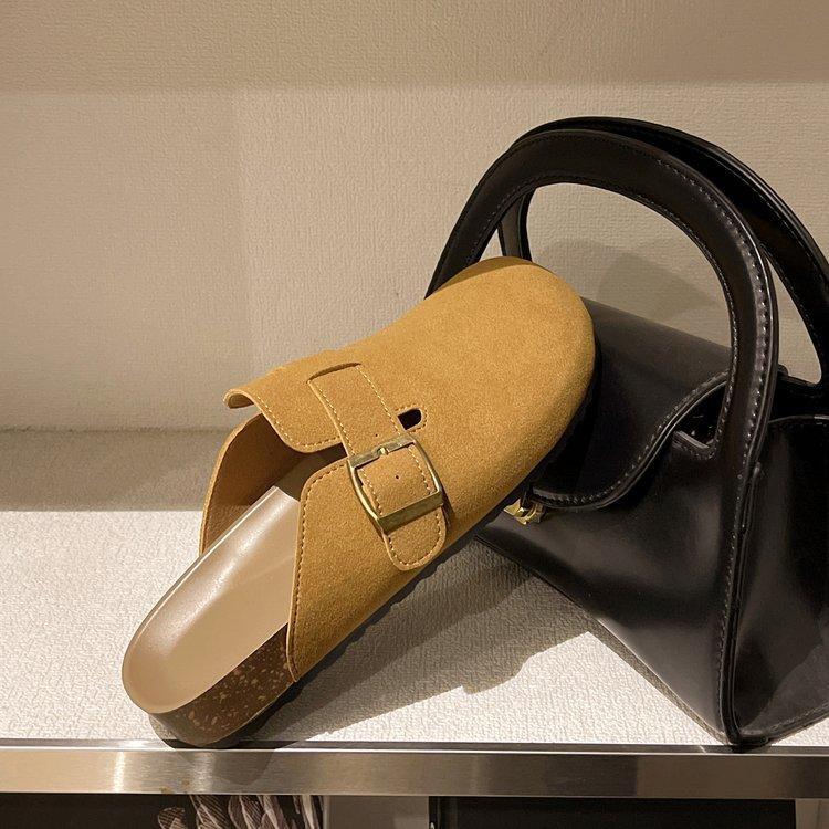 Baotou cool slippers for women to wear in the summer of 2025, new retro heelless flat-bottomed lazy large-size half slippers for women