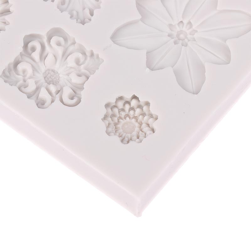 3D Mini Prästkrage Blomma Silikonform Diy Fondant Tårta Dekoreringsverktyg Bröllop Födelsedag Fest Choklad Godis Bakverk Bakform