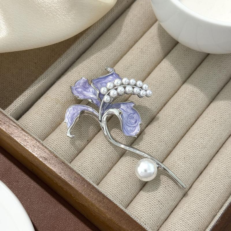 Fashion Pretty Enamel Imitate Pearl Flower Brooches For Women Lily Flowers Plants Brooch Pins Party Jewelry Accessories Gifts