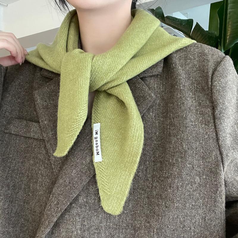 Knitted Triangle Scarf Winter Korea Women Neck Protection Small Cashmere Wool Warm Shawl Scarf XWJ115