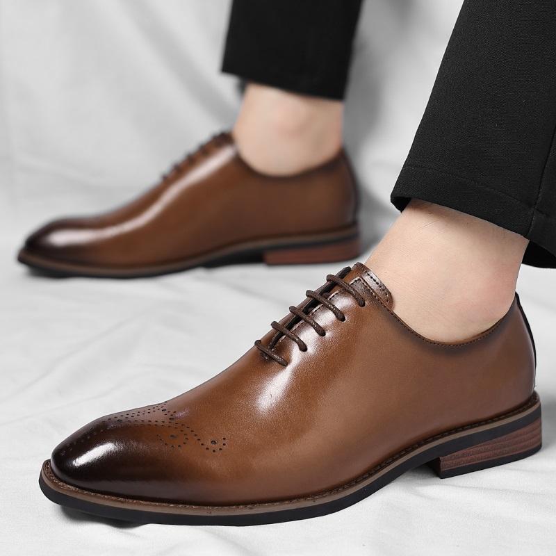 Luxury Designer New Men's Pointed Black Brown Lace Up Wedding Brogue Oxford Shoes Male Formal Dress Footwear Zapatos Hombre